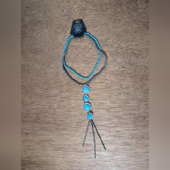Turquoise and Silver Beaded Necklace - Picture 2 of 4